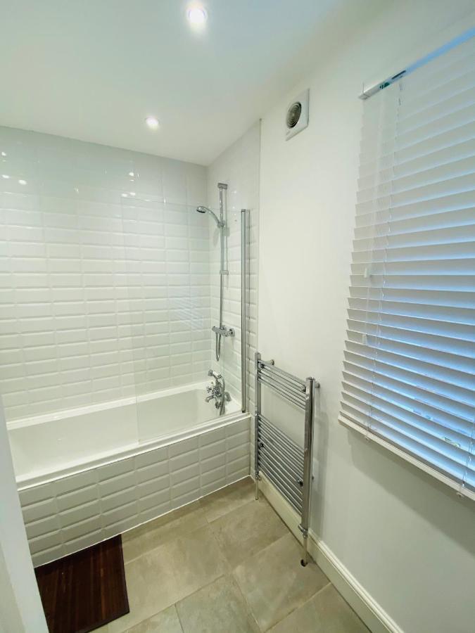 Elegant Spacious Apartment In Heart Of St Leonards هاستَنغ المظهر الخارجي الصورة